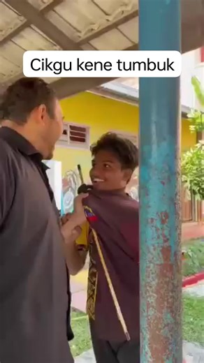 Bro Khai | Anak murid tumbuk cikgu | Instagram