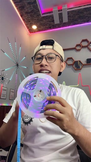 Lampe led RGB berbagai jenis dan fitur , yuk join live guys