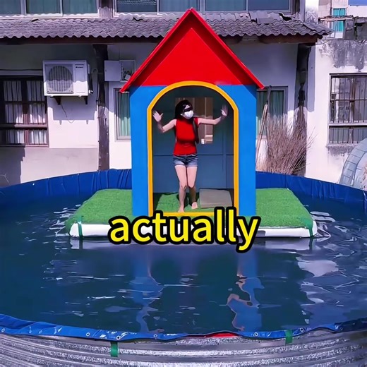 Woman Survives Underwater for 24 Hours! 50 Mysterious Bottles Hold Hidden Rewards and Punishments