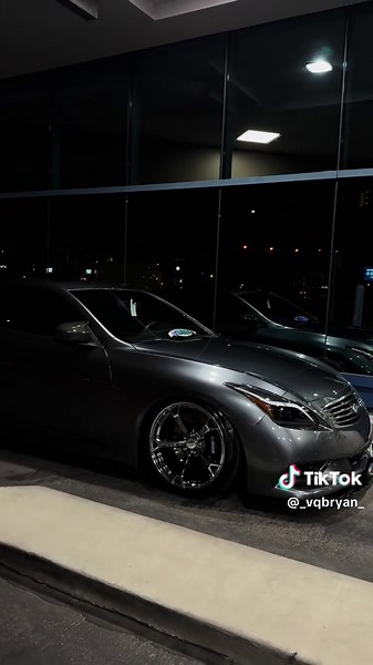 Discover the Infiniti G37 IPL and Its Features