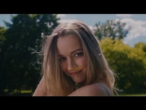 10 Hilarious Blonde Jokes & Puns That Will Leave You in Stitches! Funny Blonde Stereotypes &