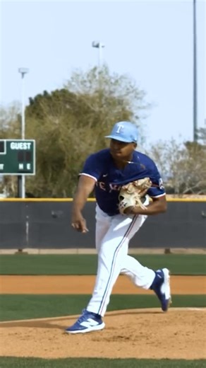 111K views · 1K reactions | Can Ty get a hit off an MLB pitcher? 勞 #mlb #baseball #dudeperfect | Dude Perfect | Facebook