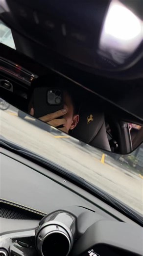 82 reactions | Black horse  • • #ferrari #f8tributo #supercar #cars #carsofinstagram #ferrariclub #black #luxury | Haowai.hw | Facebook