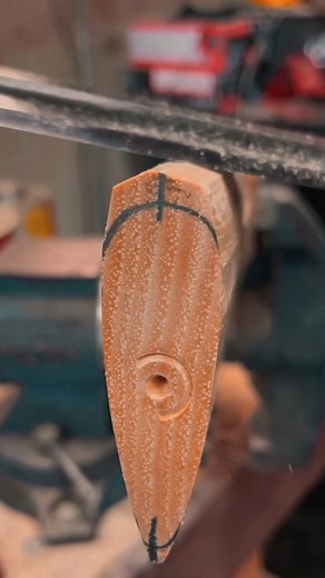 2K views | Hardworking human making a spoon #woodenwork #hardworking #spoon #usa #usareels #trainingcamp #WoodenArt #collegefootball | Wooden artcraft | Facebook