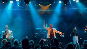 „We don‘t need this fascist groove thang“ (1981) More topical than ever. Heaven 17, Das Bett, Frankfurt, 29.01.2025 | Welcome To The Robots