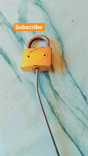 Metal Wire lock opening trick