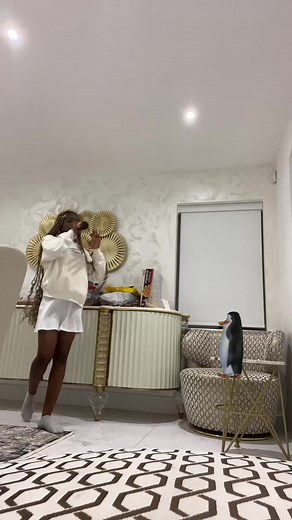 #CapCut this has been on my fyp way too much 🤣🤣🤍