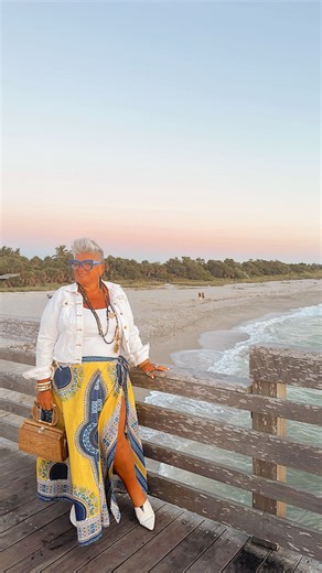 4.5K views · 83 reactions | Change can be brutal, trust me, I know all too well, but I also know that going from a bad headspace to a pretty happy place is why change can also be something life altering, in the best way possible. My point: push for the good change! Relish the moments when you’re having them.懶 | Queen Lena | Facebook