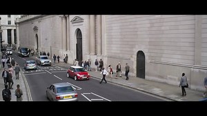 502K views · 6K reactions | Van, akinek simán egy telefon is elég hozzá. - Johnny English újra lecsap. Elérhető a Netflixen. | Netflix | Facebook