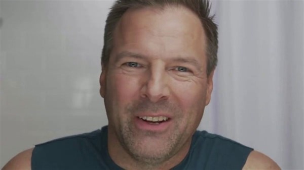 Mando TV Spot, 'Activities'