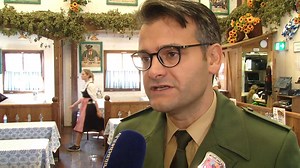 Die Polizei-Bilanz der #Wiesn: Eine Tat kostet einen jungen Mann das Augenlicht... https://www.muenchen.tv/kategorie/polizei-oktoberfest-wiesn/ | Oktoberfest Live