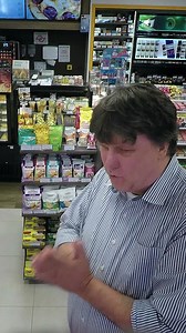 86K views · 245 reactions | A promoção da Shell Select e da Kibon trouxe de volta aquele momento que todas as mães lembram e todos os filhos esquecem: os chiliques. Veja como foi e descubra outras formas garantir o seu Kibon de Dia das Mães com um preço especial. Acesse: https://bit.ly/2jSKMNI | Shell | Facebook