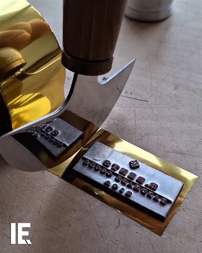 2M views · 3.9K reactions | Ever wondered how leather wallets and books get those shiny gold prints? Watch this to see the magic unfold! ✨ Tell us your favorite leather product below! #CraftingIdeas #GoldFoilStamping #FBStories ️: Instagram/ bentshandmade | Interesting Engineering | Facebook