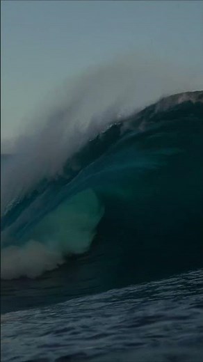 NASTY WIPEOUT at Teahupo'o Golden Hour Eimeo Czermak