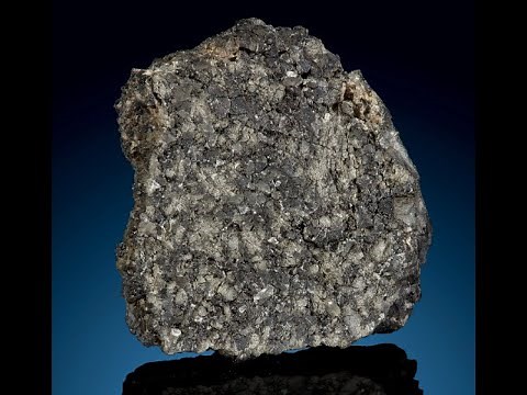 Rare High-Resolution Images of Martian Meteorites: A Stunning Collection