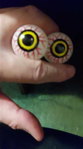 Big Miss Muffet, Little Tuffet. #joke #comedy #funny