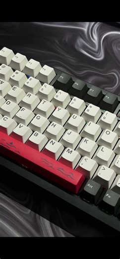 AK820 MAX PLUS Boasts Premium Texture