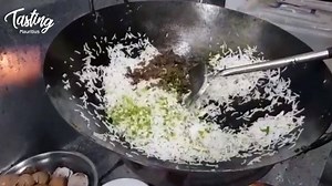 1M views · 12K reactions |  Aujourd'hui DjmasterziK en vacances à Maurice, nous fait découvrir le resto Ah-Jim à Vacoas...  | Tasting Mauritius | Facebook