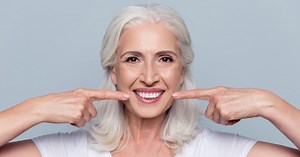 Implanty zębowe - rodzaje i powikłania. Kto nie może robić implantów zębowych?