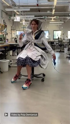 Researcher designs clothes that curl and contract around the wearer's body.