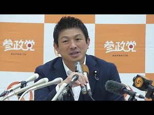 🧡爆笑必至🧡神谷宗幣の街頭演説を完全再現⁉️ものまね界のレジェンド古賀シュウが本気出したらこうなる🤣🎤✨