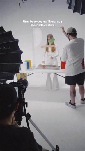 Mari Maria (@marimaria)’s videos with som original - Mari Maria