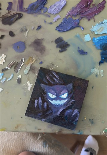 I forgot to post this 😩 but here’s the progress bts of when I painted haunter! 🙂‍↕️