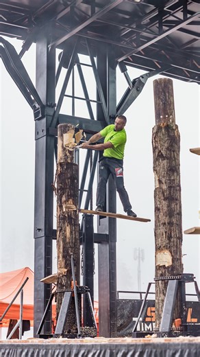 1.9K views · 117 reactions |  Lo Springboard spiegato da @axeman.rossi Una disciplina che in pochi conoscono, ma che sta diventando sempre più spettacolare #stihltimbersports #springboard #timbersports #kissmyaxe #extremesports #adrenalina #italianchampionship | STIHL Timbersports | Facebook