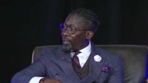 Ian Roberts' full criminal and immigration histories, according to Department of Homeland Security