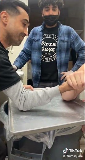 Insane Bicep Strength! She Dominates Arm Wrestling Match 💪
