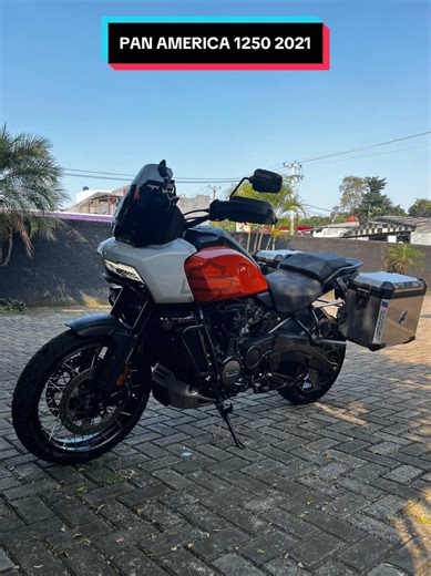 For Sale 🔥 Harley davidson Pan america Special 1250 2021 Special color 2tone Key 1 Fob 1 Key box 1 Abs Odo 17xxx on going - Electrical Normal - Good Suspension - Engine normal ready to adventure - Tire good condition - Winshield Genuine - 2 box - Spion Genuine - Handguard - engine guard - knalpot Genuine - Brembo brake master cylinder - Brembo caliper⁠⁠ - ⁠Motor sehat Garansi Bagus siap gass seluruh Indonesia 💨💨💨 Lokasi : Bogor Cibubur Country Harga : 320 Juta WA : 081311895352 #harleydavids