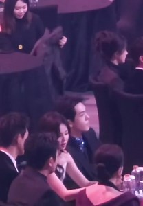 #หลี่เซี่ยน นั่งข้างๆ #ไป๋ลู่ เม้าส์มอยกันฉ่ำเลย น่ารักมากๆค่ะ #2025iQIYIScreamNight | หลี่เซี่ยน - LiXian Family Thailand