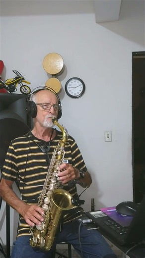FLY ME TO THE MOON - Bart Howard 1954 - sax alto