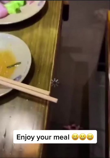 Enjoy your meal 🤢 #fyp #enyoy #china #thailand #pourtoi #rire