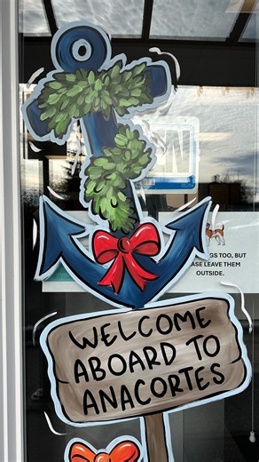 Thanks for having me, Anacortes! You were chilly, but charming! The @anacorteschamber and licensing office is set for their holiday events with their coastal Christmas windows ⚓️🎄 #windowpainter #artist #windowpainting #anacorteswashington #coastalchristmas #windowsplash #creator #seasandgreetings | Happy Little Painter Co, LLC