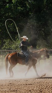 Today we are showing a roping saddle with a silver laced cantle! Silver lacing is a time-honored technique in saddle making that blends artistry with functionality. Originally introduced in the late 19th century, this intricate method was used to reinforce edges while adding a touch of Western elegance. Hand-stitched and carefully applied, silver lacing not only enhances the saddle’s durability but also pays homage to the tradition and craftsmanship that has defined Western saddlery for generati