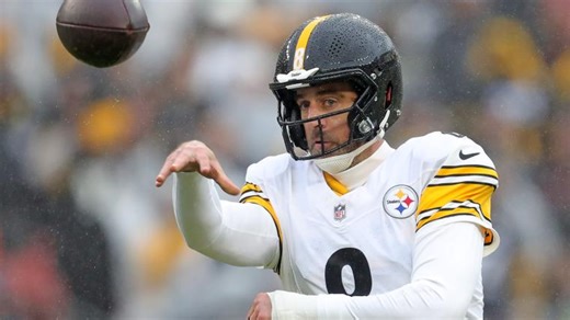 Inside Aaron Rodgers' playoff record and stats: How many wins does Steelers QB have in NFL career?