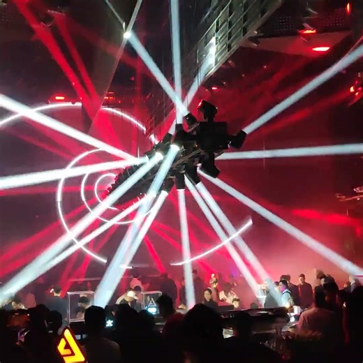 Blue Sea Pro Stage Light on Instagram: "Rooftop nights deserve a stronger beam. Blue Sea Lighting Super Beam 250 moving head light transforms our sky bar into a glowing playground, cutting through the dark with sharp, energetic light. From chill lounge vibes to peak-hour parties, every moment shines brighter, cleaner, and more unforgettable. Cheers to elevated lighting. #stagelight #stagedesign #stagedesigner #stagephotography #stagelights #blusesealighting #eventplanning #stage#dibar #eventos #