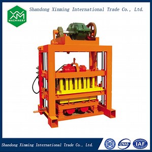 [Hot Item] Qtj4-40 Manual Vibrated Cement Hollow Interlocking Block Brick Making Machine