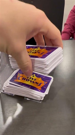 What You Should Know Before Buying This FEIERYA Card Shuffler