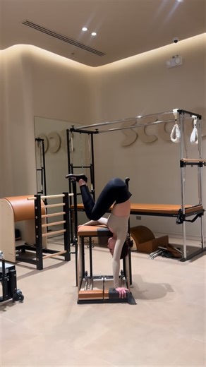 Control and flow on the stability chair 🤎 #pilates #wellness #pilateschair | Scoop Pilates Studio
