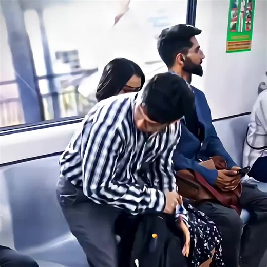 UK#London#BritishCelebrities#RoyalFamily#PrinceHarry#MeghanMarkle#BritishCulture#Adele#EdSheeran#England#France#Paris#FrenchCelebrities#EiffleTower#FrenchStlye#FrenchMusic#Mbappe#Zindane#FrenchVibes#Russia#Moscow#Putin#RussainCulture#RussianMusic#SlavicBeauty#RussiaToday#EasternEurope#RussianStats#USA#Hollywood#AmercanCelebrities#TaylorSwift#SelenaGomez#JustinBieber#Beyonce#BillieEilish#ElonMusk