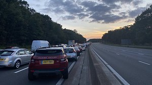 Three dead and two arrested after serious crash on M25 | LBC