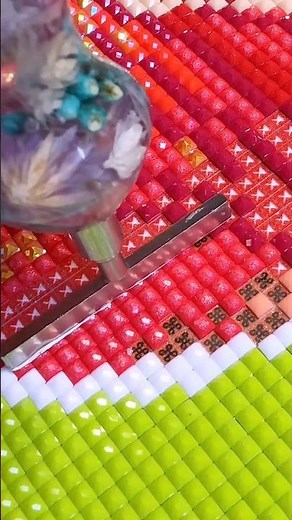 Create Your Own AMAZING Diamond Art Today!🟥🟢#shorts