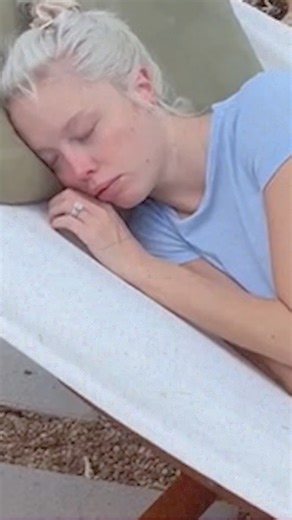 533K views · 9.4K reactions | I live with 6 chronic illnesses - and there's no cure ❤️‍啕 #fbreels #borndifferent #chronicillness #autoimmunedisease #rarecondition | Born Different | Facebook