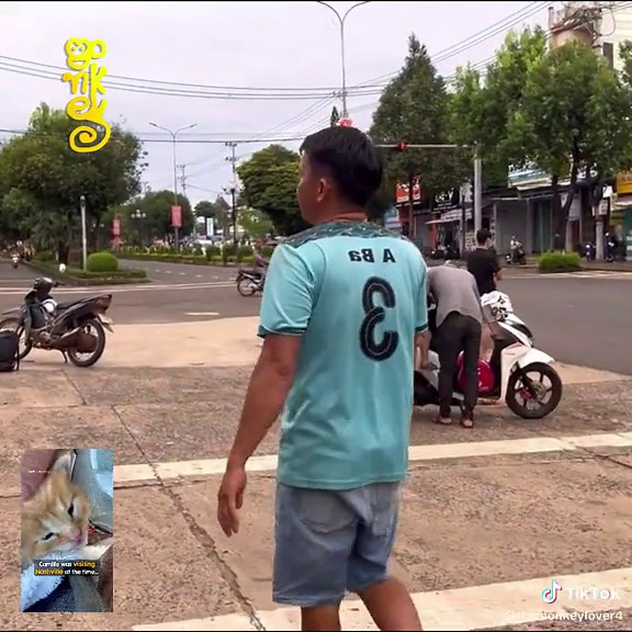 Dad Was Sad Had To Leave Bibi Monkey In Operation Room #monkey #fypシ゚viral #viral #funny