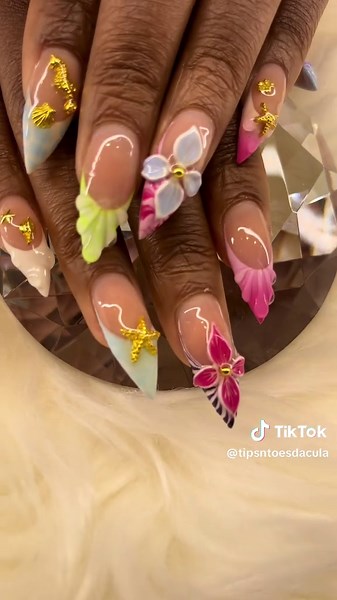 Creative Nail Designs Inspired by Flowers