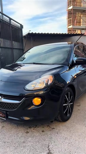 Opel Adam Adam 1.2 Jam 70cv Clima/Bluetooth Anno 2014 OFFERTA TUA SENZA ANTICIPO CON LA PRIMA RATA DOPO 4 MESI Contatti per appuntamento Info: 08231296294 WhatsApp: ⁨340 228 5152⁩ Equipaggiamento Comfort Alzacristalli elettrici Controllo automatico clima Cruise Control Sedile passeggero ribaltabile Sedile posteriore sdoppiato Sensore di luminosità Sensore di pioggia Specchietti laterali elettrici Supporto lombare Vetri oscurati Volante in pelle Volante multifunzione Intrattenimento / Media Autor