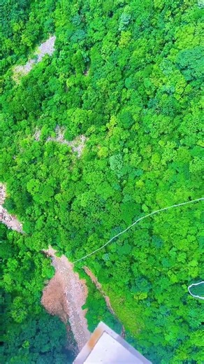 First time bungee jumping, scared but excited #Zhangjiajie Canyon challenge