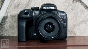 Canon EOS R10